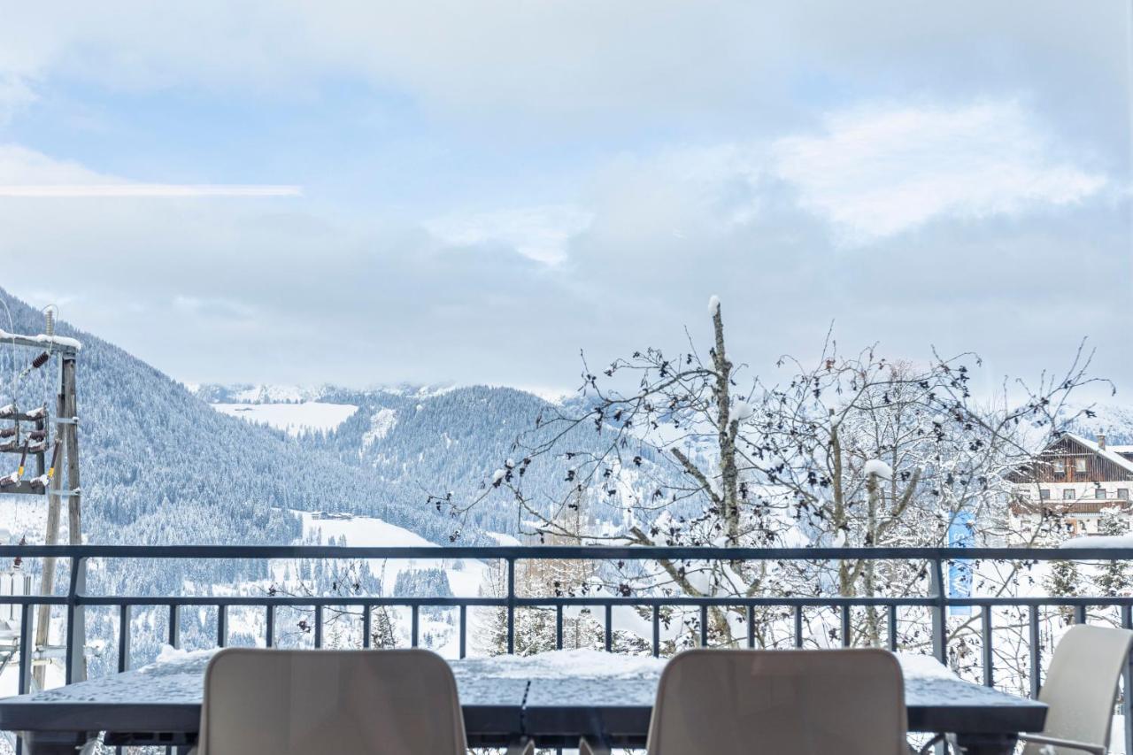 Hideaway Dachstein West By Alps Resorts ซังต์ มาร์ติน อัม เทนเนนเกอเบียร์เกอ ภายนอก รูปภาพ