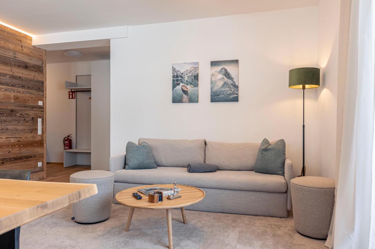 Hideaway Dachstein West By Alps Resorts ซังต์ มาร์ติน อัม เทนเนนเกอเบียร์เกอ ภายนอก รูปภาพ
